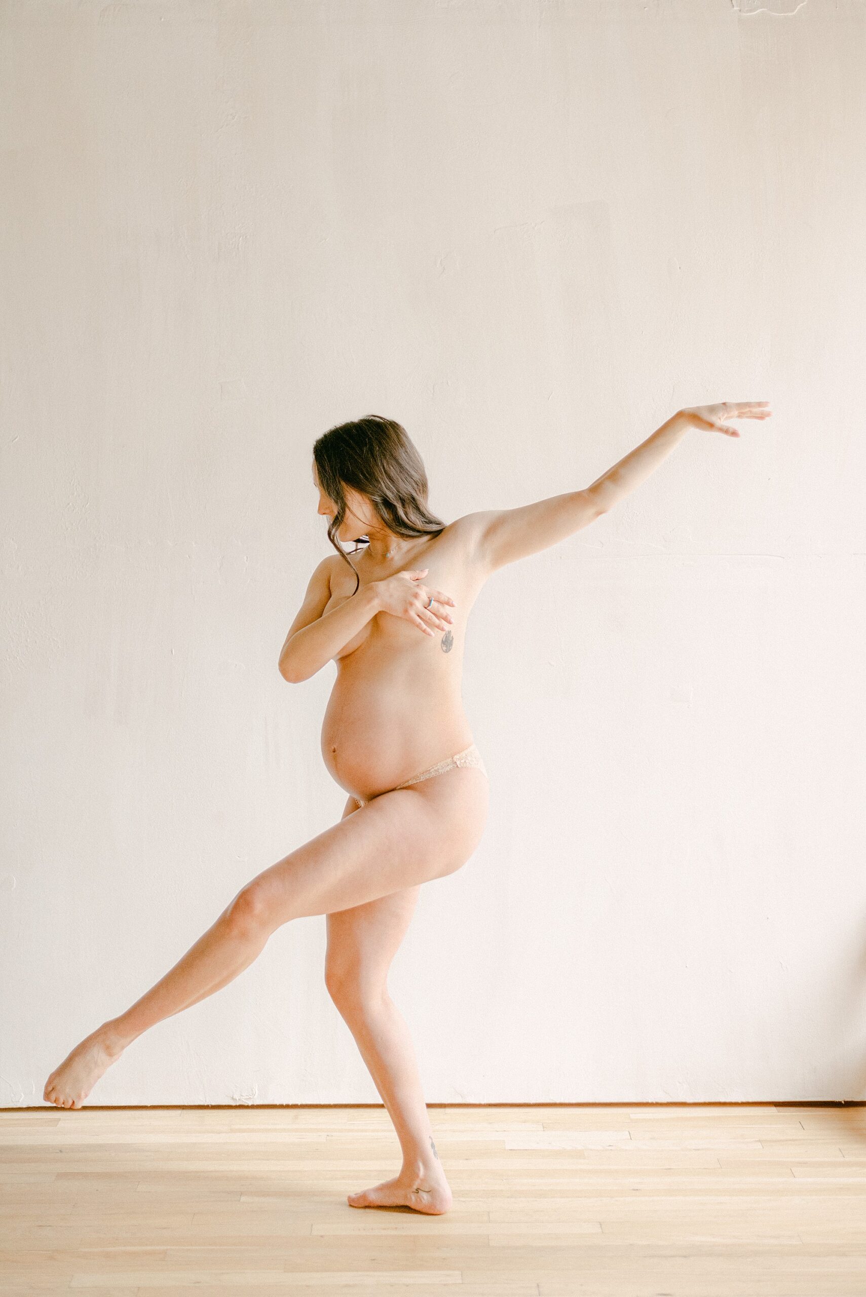 Nude Expecting mom dancing ballet
